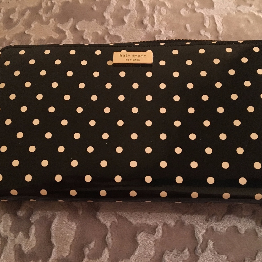 Kate Spade Cream and Black Polka Dot Wallet